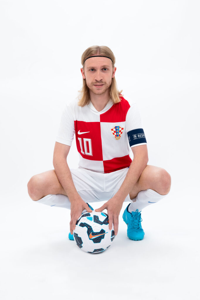 LM4